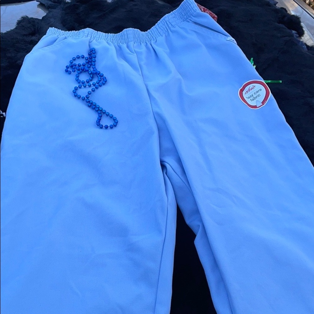 NWT Chic Misses Denim Elastic Waist Jean Capris Women’s 14 Average